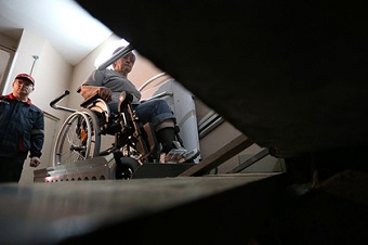 Столичные власти избавят от очередей за жильем инвалидов-колясочников