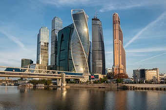 В «Москва-Сити» построят стеклянный куб